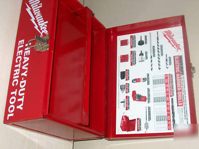 Milwaukee metal heavy duty carrying case & lot of tools