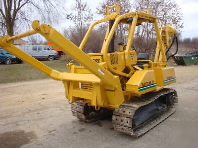 Vermeer flex track 75 utility plow, ditch witch, case