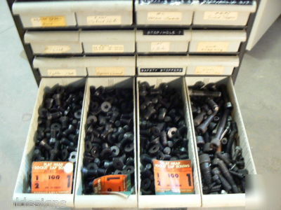 New large lot alloy steel hex screws+16 drawer cabinet 