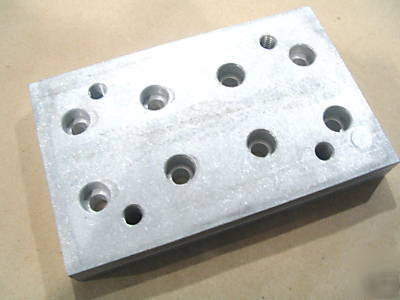 80/20 aluminum floor lock base plate 40 s 40-2148 tf