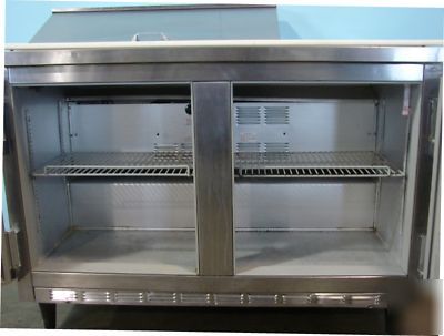 Beverage air ss refrigerated sandwich prep table, 4'