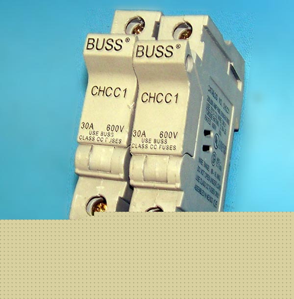 2 bussman buss cc/CHCC1 plc fuse block holders 600V/30A