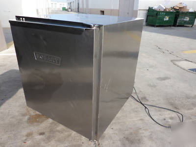 Hobart CU27 under counter refrigerator,used,works GR8 