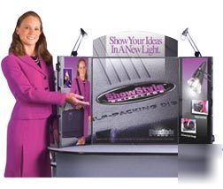 Showstyle briefcase table top display w/ lights