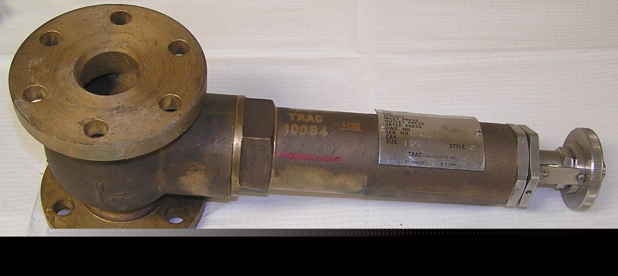 Trac regulator~style g~globe water valve~1.5