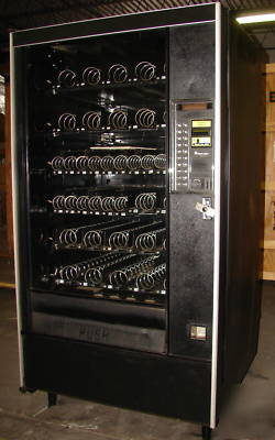 Automatic products 113 snack machine working 30-day w.