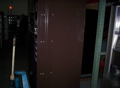 Dixie narco 501-8 single price 8 select can soda-sharp