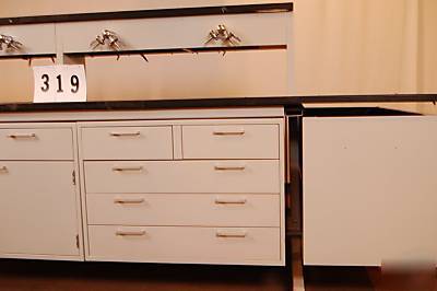 Laboratory / lab cabinets island w/ counter top