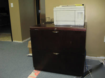 Beautiful used steelcase cubicles in good condition