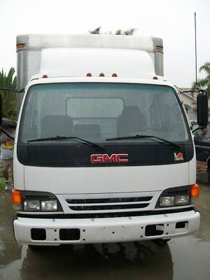 Complete carpet/floor cleaning service, incl. truck