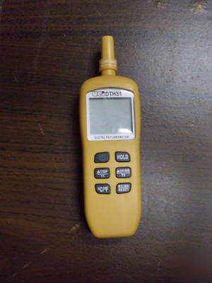 Uei DTH31 thermo hygrometer. digital psychrometer 