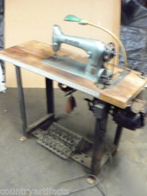 1946 singer industrial sewing machine 31K47 â˜… leather 