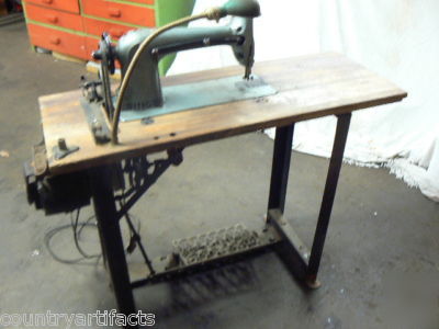 1946 singer industrial sewing machine 31K47 â˜… leather 
