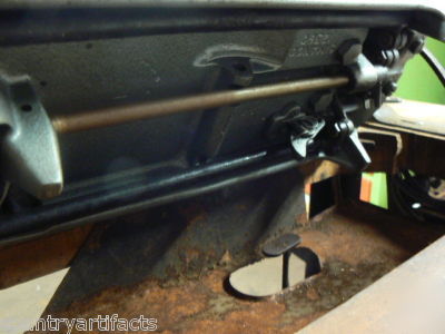 1946 singer industrial sewing machine 31K47 â˜… leather 