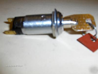 Aux shutoff w/key 12VDC maxon lift gate safety switch