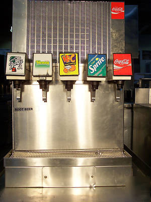 5-flavor soda fountain pop dispenser, with cooling sys.
