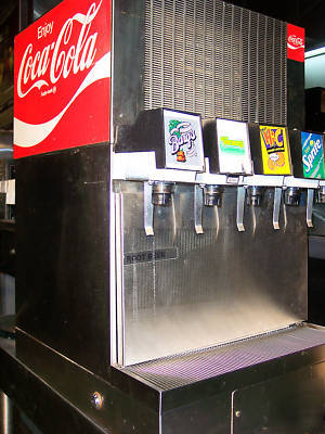 5-flavor soda fountain pop dispenser, with cooling sys.
