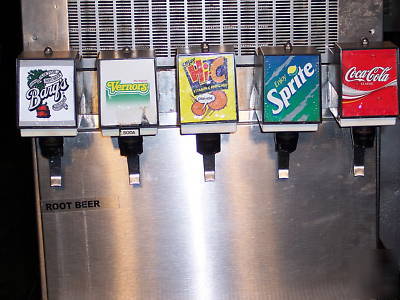 5-flavor soda fountain pop dispenser, with cooling sys.