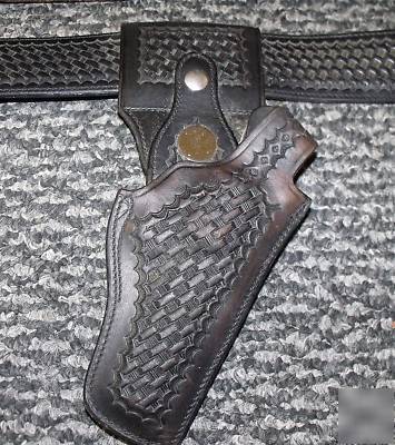 Lot of duty belts , cartridge belts ,bianchi holsters 