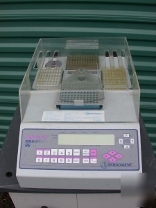 Stratagene gradient 96 thermal cycler robocycler