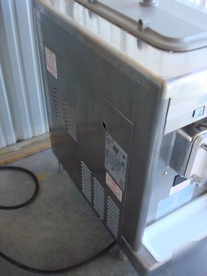 Taylor 702-27 countertop soft ice cream machine 2008