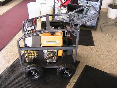 Pressure washer 10HP diesel engine 3.0 gpm @ 3200 psi 