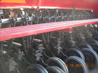 Case 5200 international no-till drill