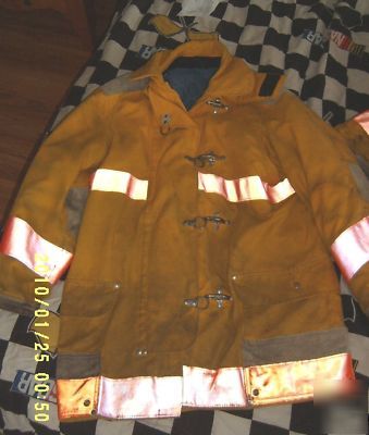 Jamesville turn out gear... used...n/r