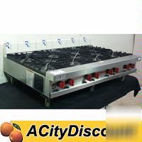 Vulcan restaurant c/t 8 burner gas hot plate range