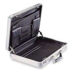 New zero halliburton P5-si premier aluminum attache ...