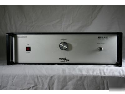 Noisecom NC8111 white gaussian noise gen, 5MHZ-1GHZ,1W