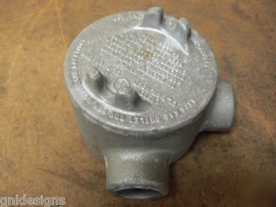 Crouse-hinds EABL26 hazardous location outlet box 3/4