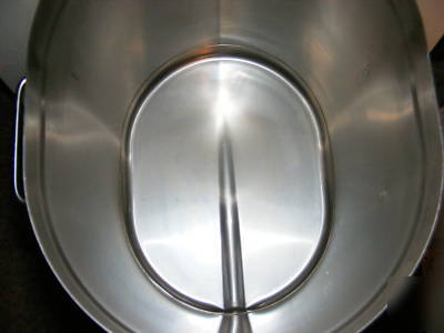 Bunn oval stainless steel tea dispenser model 30407 