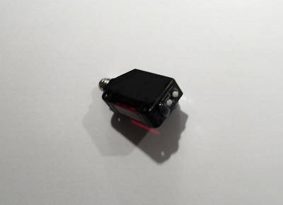 New omron E3ZR86 retro reflective sensor pnp, 
