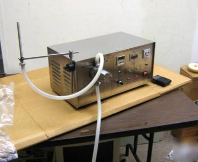 Pmo sf-1-1 â–² liquid filling machine 