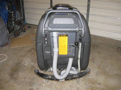 Advance c-max 34-st floor scrubber cleaner buffer