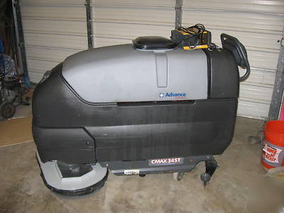 Advance c-max 34-st floor scrubber cleaner buffer
