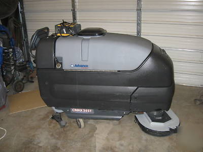 Advance c-max 34-st floor scrubber cleaner buffer