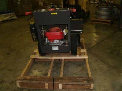 Sweepster WSP36 walk behind sweeper 36