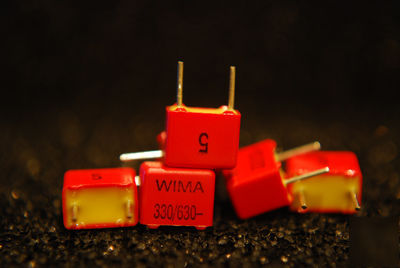Wima polypropylene capacitors FKP2 330PF 630V - 6PCS 