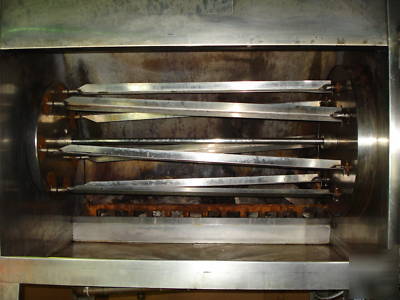 Hardt inferno n-gas rotisserie oven with 8 spikes