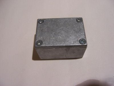 New 1 x eddystone small diecast box ... rf projects etc.