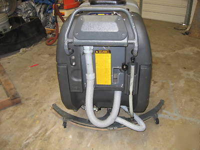 Advance c-max 34-st floor scrubber cleaner buffer