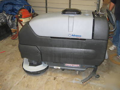 Advance c-max 34-st floor scrubber cleaner buffer