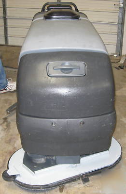 Advance c-max 34-st floor scrubber cleaner buffer