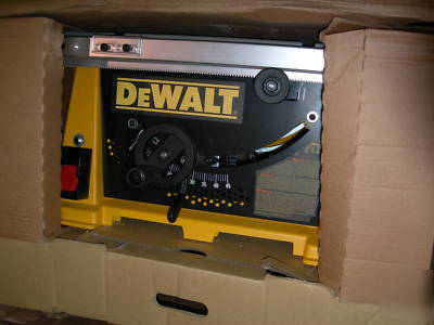 Dewalt DW744X job site table saw