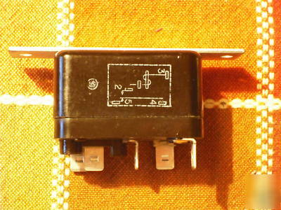 Electrical relay ac only 250V 24V coil great deal