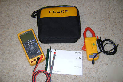 Fluke 789 processmeter with I1010 ac/dc current clamp