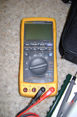 Fluke 789 processmeter with I1010 ac/dc current clamp