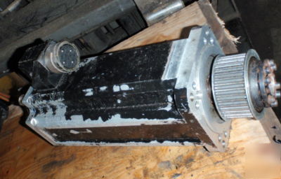 Rexroth indramat #MHD093C-058-NG0-rn servo motor